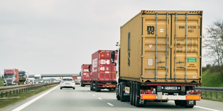 Effiziente Logistik: So unterstützt eine Transportfirma Ihr Wachstum